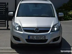 Srebrny Używany 2013 Opel Zafira Minivan | 20 900 zł (Super Cena)