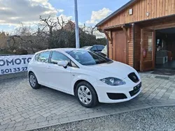 Biały Używany 2010 Seat Leon Coupe | 21 900 zł (Dość drogi)