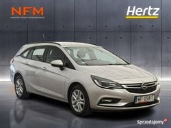 Srebrny (metalik) Używany 2018 Opel Astra Enjoy Kombi | 35 900 zł (Uczciwa cena)
