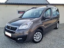 Inny kolor Używany 2016 Peugeot Partner Minivan | 34 700 zł