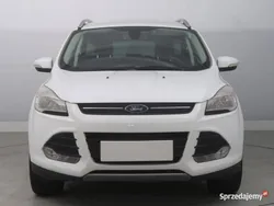 Biały Używany 2013 Ford Kuga SUV | 41 999 zł (Uczciwa cena)