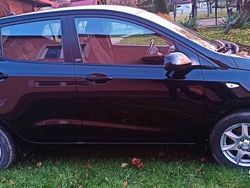 Czarny Używany 2018 Hyundai i10 Hatchback | 39 900 zł (Uczciwa cena)