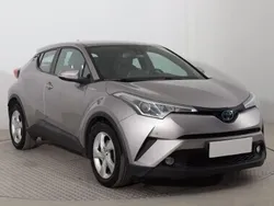 Szary Używany 2017 Toyota C-HR SUV | 74 999 zł (Dobra cena)