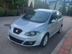 Srebrny Używany 2012 Seat Altea XL Minivan | 19 900 zł (Uczciwa cena)