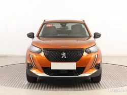 Pomarańczowy Używany 2022 Peugeot 2008 SUV | 61 999 zł (Uczciwa cena)
