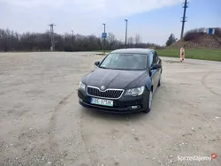Czarny Używany 2014 Skoda Superb Sedan/Limuzyna | 41 000 zł (Uczciwa cena)
