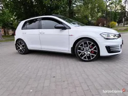 Biały Używany 2017 VW Golf VII GTI Hatchback | 69 000 zł (Dobra cena)