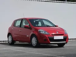 Czerwony Używany 2011 Renault Clio III Hatchback | 14 499 zł (Uczciwa cena)