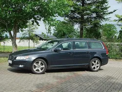 Zielony (metalik) Używany 2013 Volvo V70 Kombi | 45 900 zł (Drogi)
