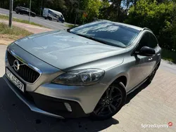 Szary Używany 2013 Volvo V40 CC Kombi | 38 800 zł (Uczciwa cena)