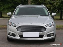 Srebrny Używany 2017 Ford Mondeo Kombi | 38 499 zł (Super Cena)