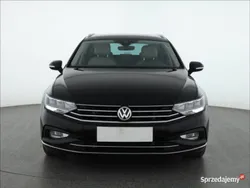 Czarny Używany 2019 VW Passat Kombi | 82 999 zł (Dość drogi)