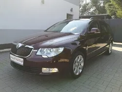 Bordowy Używany 2010 Skoda Superb Minivan | 25 900 zł (Dość drogi)