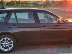 Czarny Używany 2013 BMW 318 Comfort Edition Kombi | 40 800 zł (Drogi)
