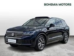 Czarny Używany 2024 VW Touareg SUV | 319 900 zł