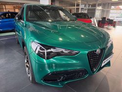 Lakier specjalny zielony montreal green Nowe 2025 Alfa Romeo Stelvio SUV | 257 645 zł