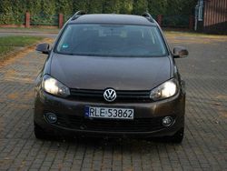 Brązowobeżowy Używany 2011 VW Golf VI Kombi | 19 999 zł (Uczciwa cena)