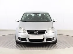 Srebrny Używany 2008 VW Jetta Sedan/Limuzyna | 9999 zł (Uczciwa cena)
