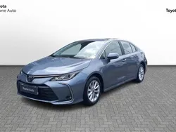 Niebieski Używany 2022 Toyota Corolla Comfort Sedan/Limuzyna | 81 800 zł (Dość drogi)