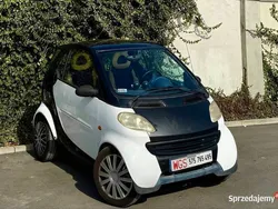 Czarny Używany 2002 Smart ForTwo Coupé Hatchback | 2990 zł