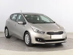 Beżowy Używany 2017 Kia Ceed Hatchback | 38 499 zł (Dobra cena)