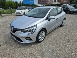 Srebrny Używany 2020 Renault Clio V Hatchback | 42 600 zł