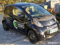 Czarny Używany 2011 Citroën C-zero Hatchback | 13 500 zł