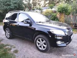 Czarny Używany 2011 Toyota RAV4 SUV | 36 900 zł (Dość drogi)