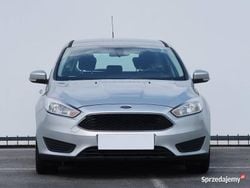 Srebrny Używany 2015 Ford Focus Kombi | 27 999 zł (Uczciwa cena)