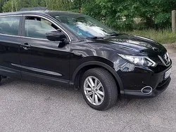 Czarny Używany 2017 Nissan Qashqai SUV | 42 000 zł (Super Cena)