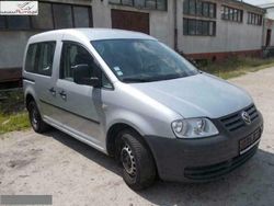 Srebrny (metalik) Używany 2010 VW Caddy Minivan | 22 900 zł