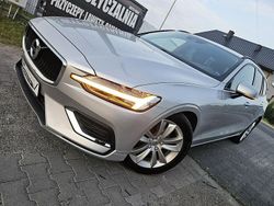 Srebrny (metalik) Używany 2019 Volvo V60 Kombi | 69 900 zł (Uczciwa cena)