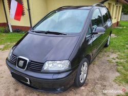 Czarny Używany 2010 Seat Alhambra Reference Minivan | 16 000 zł (Dość drogi)
