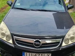 Czarny Używany 2006 Opel Signum Kombi | 8500 zł