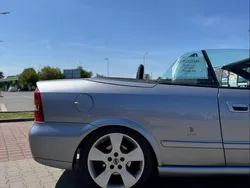 Srebrny Używany 2003 Opel Astra Cabriolet Kabriolet | 10 800 zł