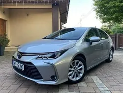Srebrny Używany 2022 Toyota Corolla Sedan/Limuzyna | 85 900 zł (Uczciwa cena)