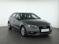 Szary Używany 2013 Audi A3 Hatchback | 37 499 zł (Uczciwa cena)