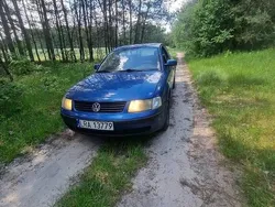 Niebieski Używany 1998 VW Passat Sedan/Limuzyna | 2200 zł