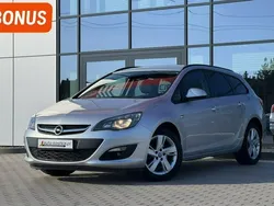 Srebrny Używany 2015 Opel Astra Kombi | 35 299 zł (Dość drogi)