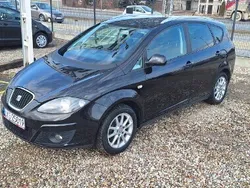 Czarny Używany 2010 Seat Altea XL Minivan | 19 500 zł (Dość drogi)