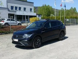 Czarny Używany 2024 VW Tiguan Allspace SUV | 133 900 zł (Uczciwa cena)