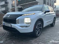 Używany 2022 Mitsubishi Outlander SUV | 130 000 zł
