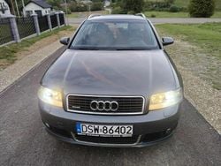 Szary Używany 2004 Audi A4 S-Line Kombi | 16 000 zł (Drogi)