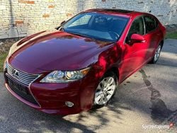 Czerwony Używany 2014 Lexus ES300H Sedan/Limuzyna | 70 500 zł