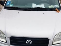 Srebrny Używany 2001 Suzuki Ignis Hatchback | 9900 zł