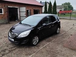 Czarny Używany 2010 Opel Meriva Minivan | 16 500 zł (Uczciwa cena)