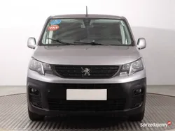 Szary Używany 2020 Peugeot Partner Minivan | 44 999 zł