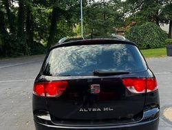 Czarny Używany 2006 Seat Altea XL Minivan | 11 500 zł (Uczciwa cena)