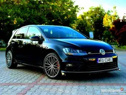 Czarny Używany 2014 VW Golf VII R-line Hatchback | 50 000 zł (Uczciwa cena)