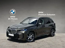 Brązowy manhattan metalizowany Używany 2024 BMW X5 Comfort Edition SUV | 434 900 zł